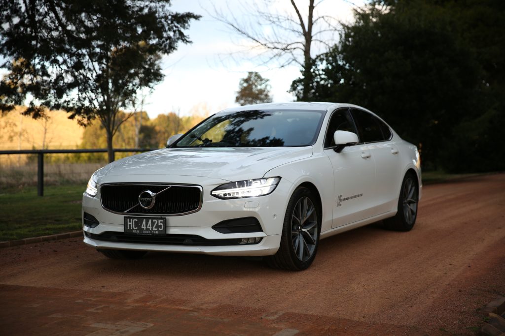 Volvo S90 executive chauffeur sedan in the Southern Highlands