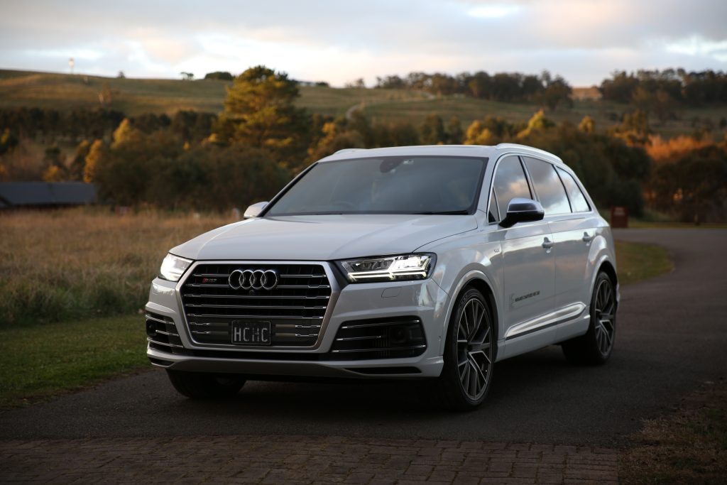 Audi SQ7 luxury chauffeur vehicle in the Southern Highlands